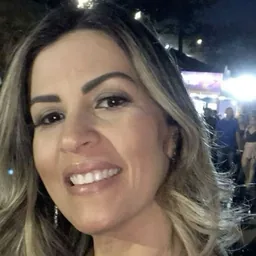 Photo of Lauren M.